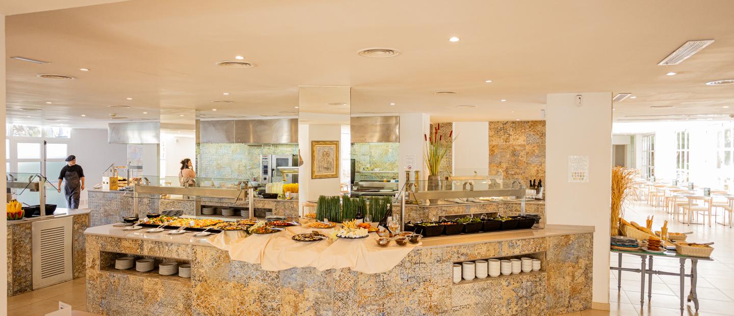 Restaurante-Buffet Restaurante-Buffet